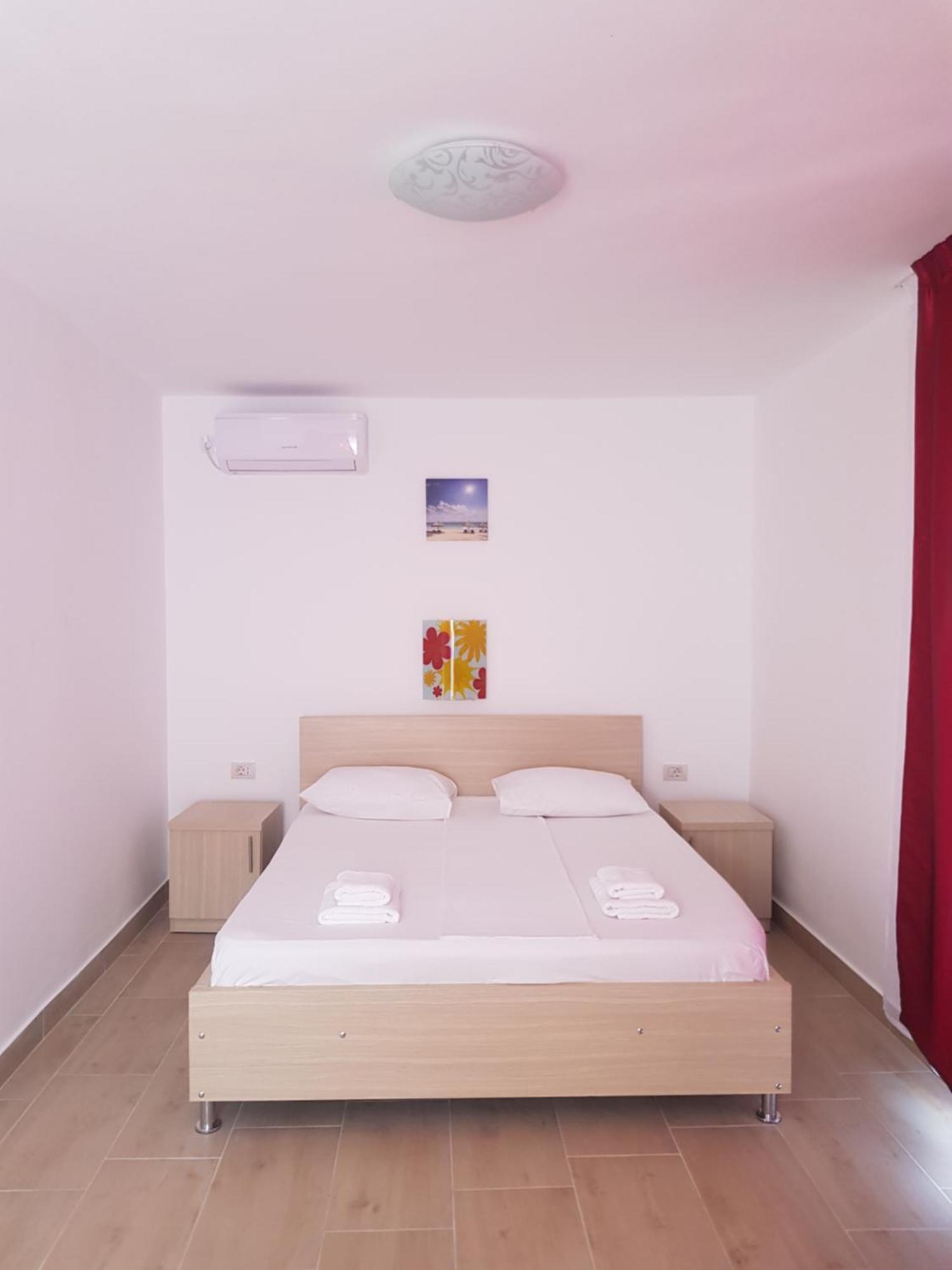 Evana House Costinesti Exterior foto